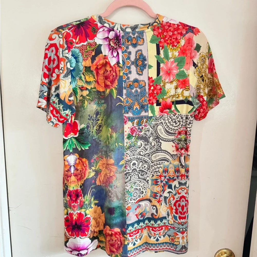 Johnny Was Catalina Block
Multicolor Print Top Size S-
Boho Hippie Festival - Picture 3 of 10
